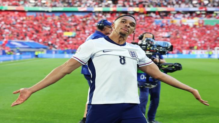 Trent Alexander-Arnold, England 